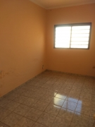 Casa Padro 210m em Ribeirnia em Ribeiro Preto, por R$ 3.000/ms