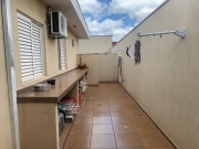Casa Padro 300m em Lagoinha em Ribeiro Preto, por R$ 650.000