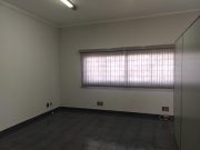 Salo Comercial 48m em Jd. Anhanguera em Ribeiro Preto, por R$ 1.200/ms