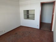 Casa Comercial 130m em Centro em Ribeiro Preto, por R$ 1.900/ms