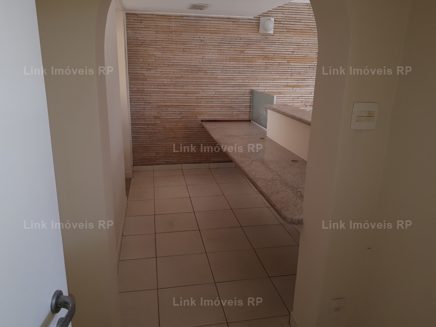 Casa Comercial 250m em Vila Seixas em Ribeiro Preto, por R$ 4.200/ms