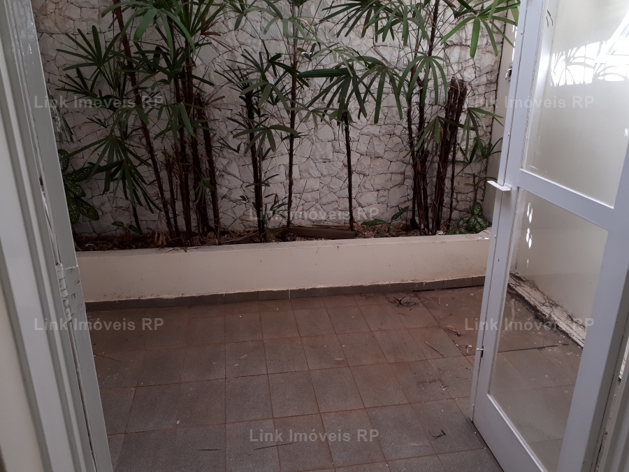 Casa Comercial 250m em Vila Seixas em Ribeiro Preto, por R$ 4.200/ms