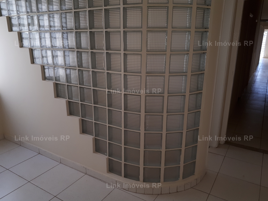 Casa Comercial 250m em Vila Seixas em Ribeiro Preto, por R$ 4.200/ms