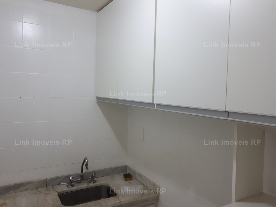 Sala Comercial 70m em Centro em Ribeiro Preto, por R$ 160.000