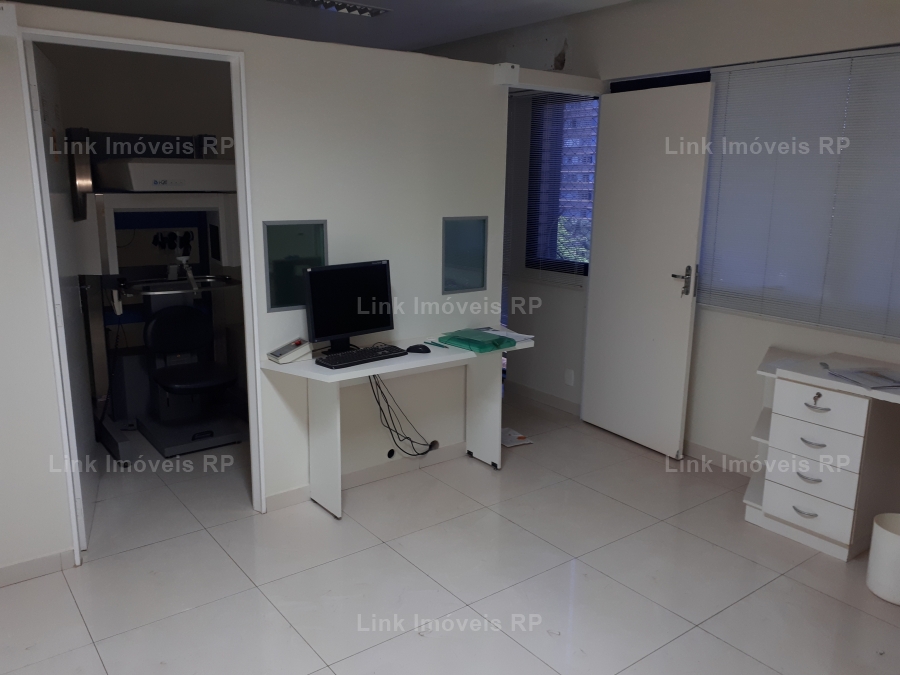 Sala Comercial 70m em Centro em Ribeiro Preto, por R$ 160.000