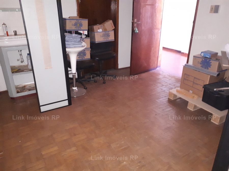 Sala Comercial 34m em Centro em Ribeiro Preto, por R$ 90.000
