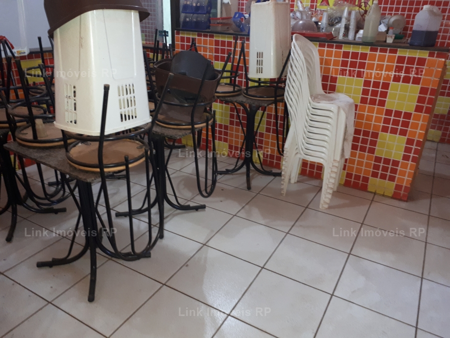 Casa Padro 180m em Jardim Mrio Paiva Arantes em Ribeiro Preto, por R$ 200.000