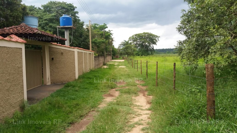 Lote Rural 2872m em Centro em Santa Cruz da Esperana, por R$ 98.000