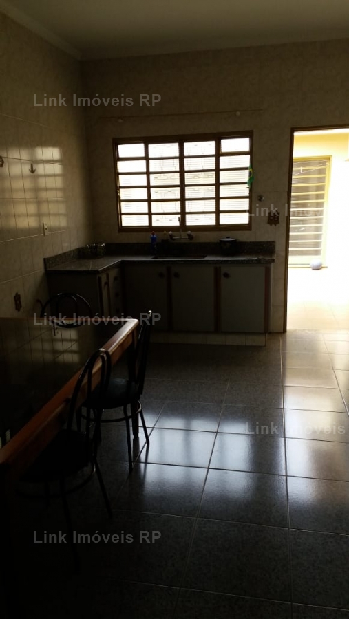 Casa Padro 180m em Campos Elseos em Ribeiro Preto, por R$ 390.000