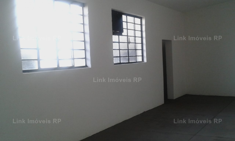 Galpo 230m em Jardim Palma Travassos em Ribeiro Preto, por R$ 8.000/ms