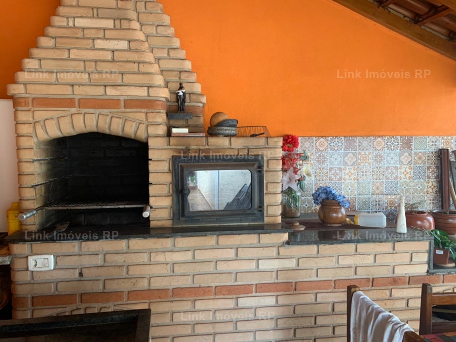 Casa Padro 300m em Lagoinha em Ribeiro Preto, por R$ 650.000