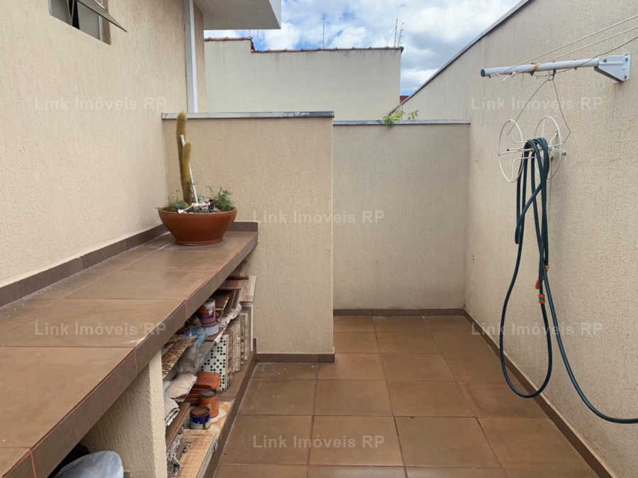 Casa Padro 300m em Lagoinha em Ribeiro Preto, por R$ 650.000