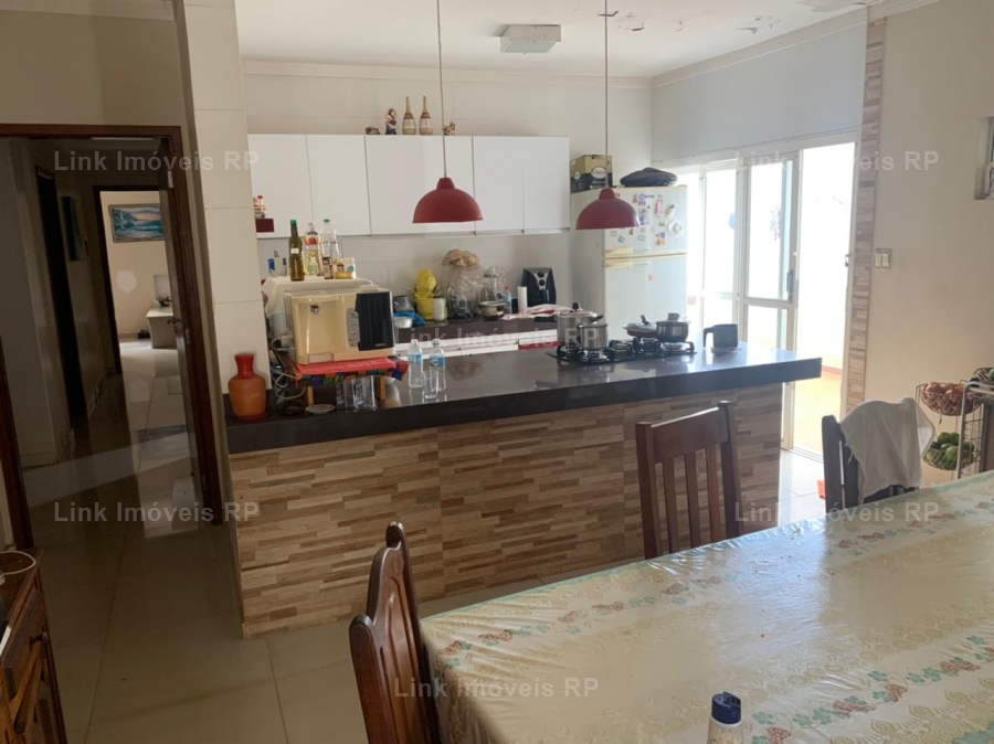 Casa Padro 300m em Lagoinha em Ribeiro Preto, por R$ 650.000