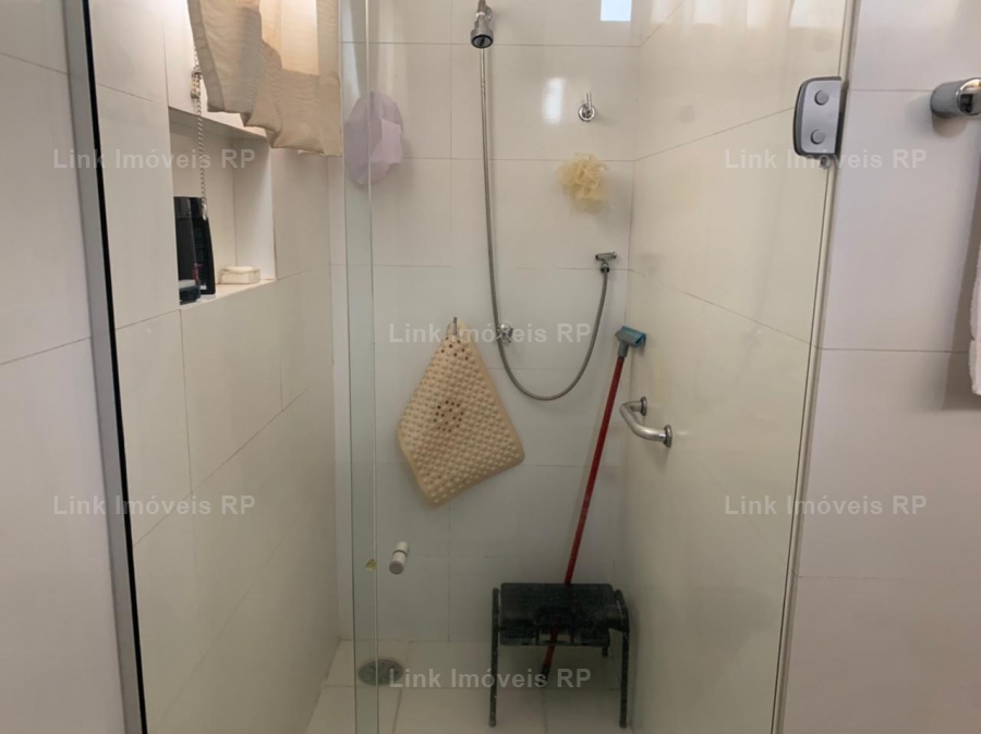 Casa Padro 300m em Lagoinha em Ribeiro Preto, por R$ 650.000