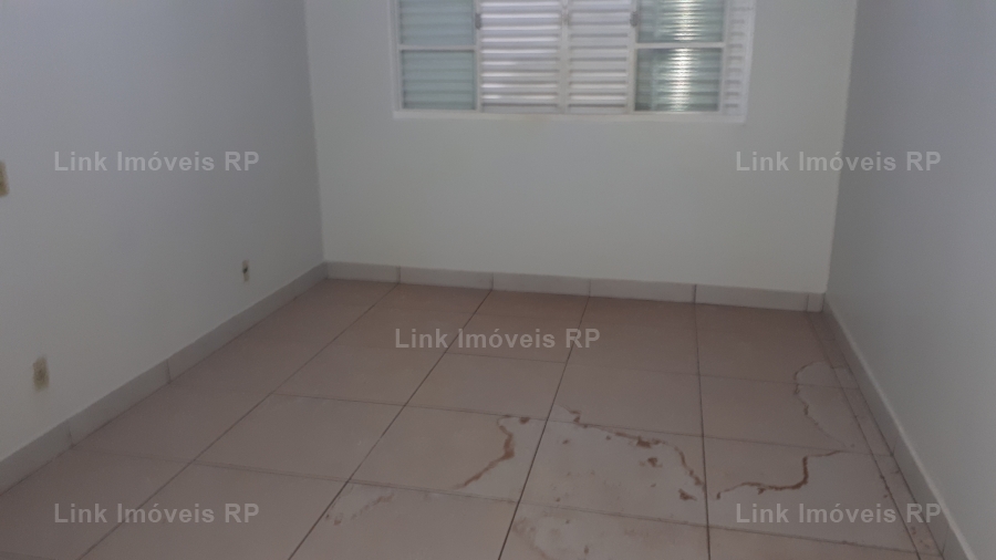 Casa Comercial 100m em Centro em Ribeiro Preto, por R$ 1.290/ms
