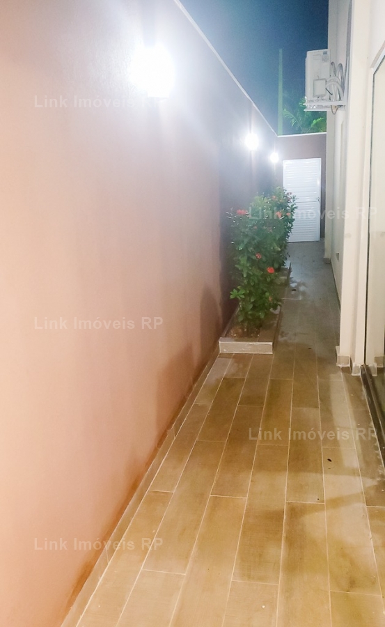 Casa em Condomnio 211m em Independncia em Ribeiro Preto, por R$ 970.000