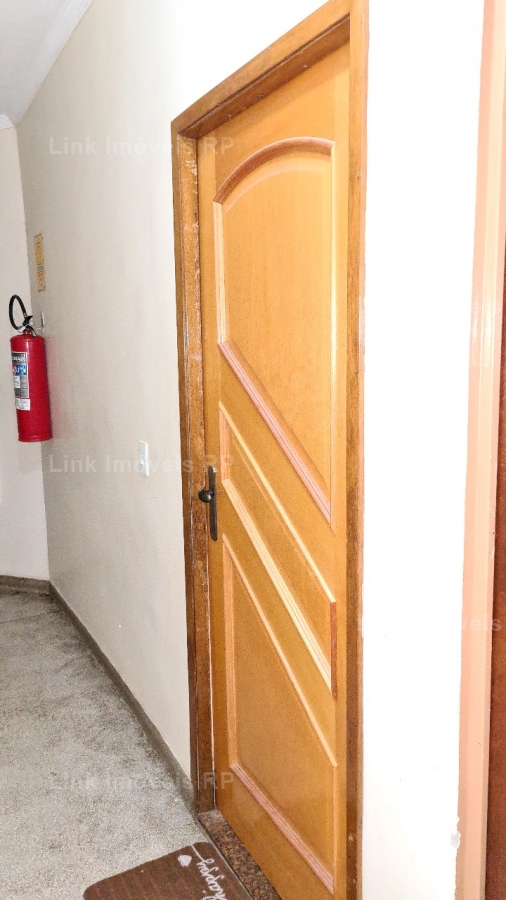 Apartamento 60m em Jd. Macedo em Ribeiro Preto, por R$ 120.000