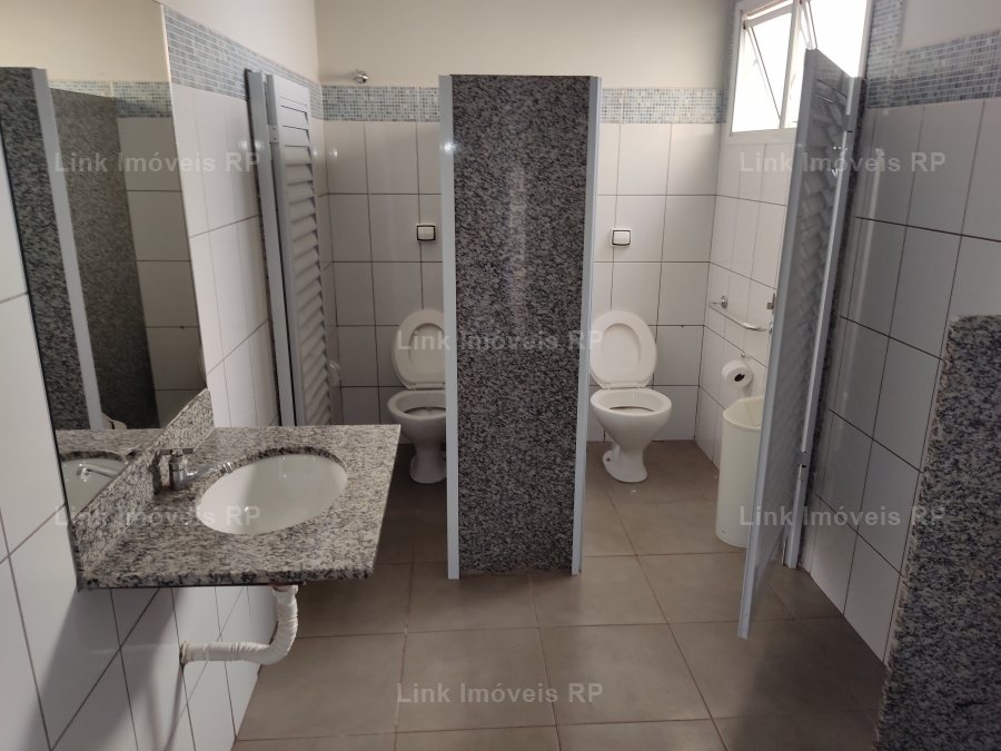 Sal�o Comercial 267m� em Jd. Paulista em Cravinhos, por R$ 4.800/m�s