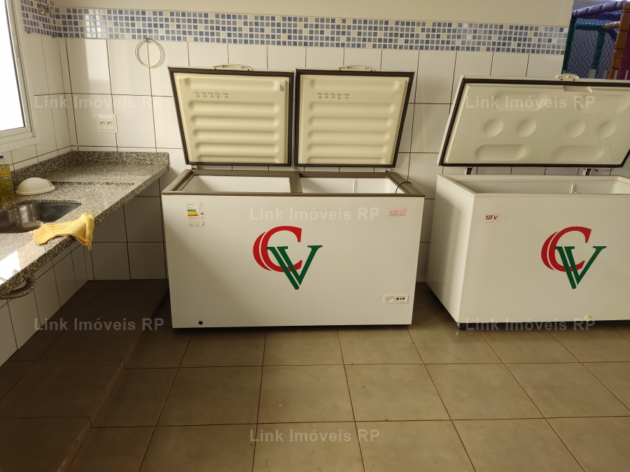 Sal�o Comercial 267m� em Jd. Paulista em Cravinhos, por R$ 4.800/m�s