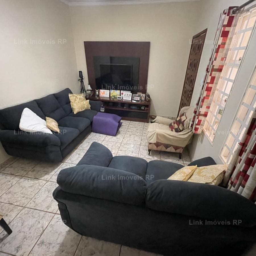 Casa Padro em Centro, Sertozinho - Cod. 05437