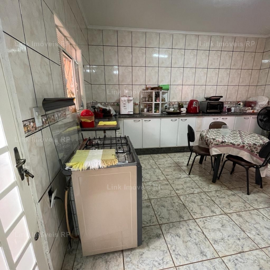 Casa Padro 136m em Centro em Sertozinho, por R$ 380.000